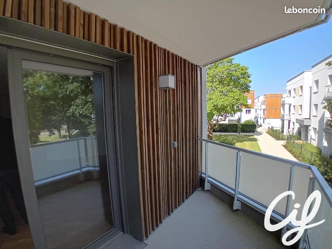 Appartement 3 pièces 67 m² · à Mont-Saint-Aignan · 67 m² · 889 €