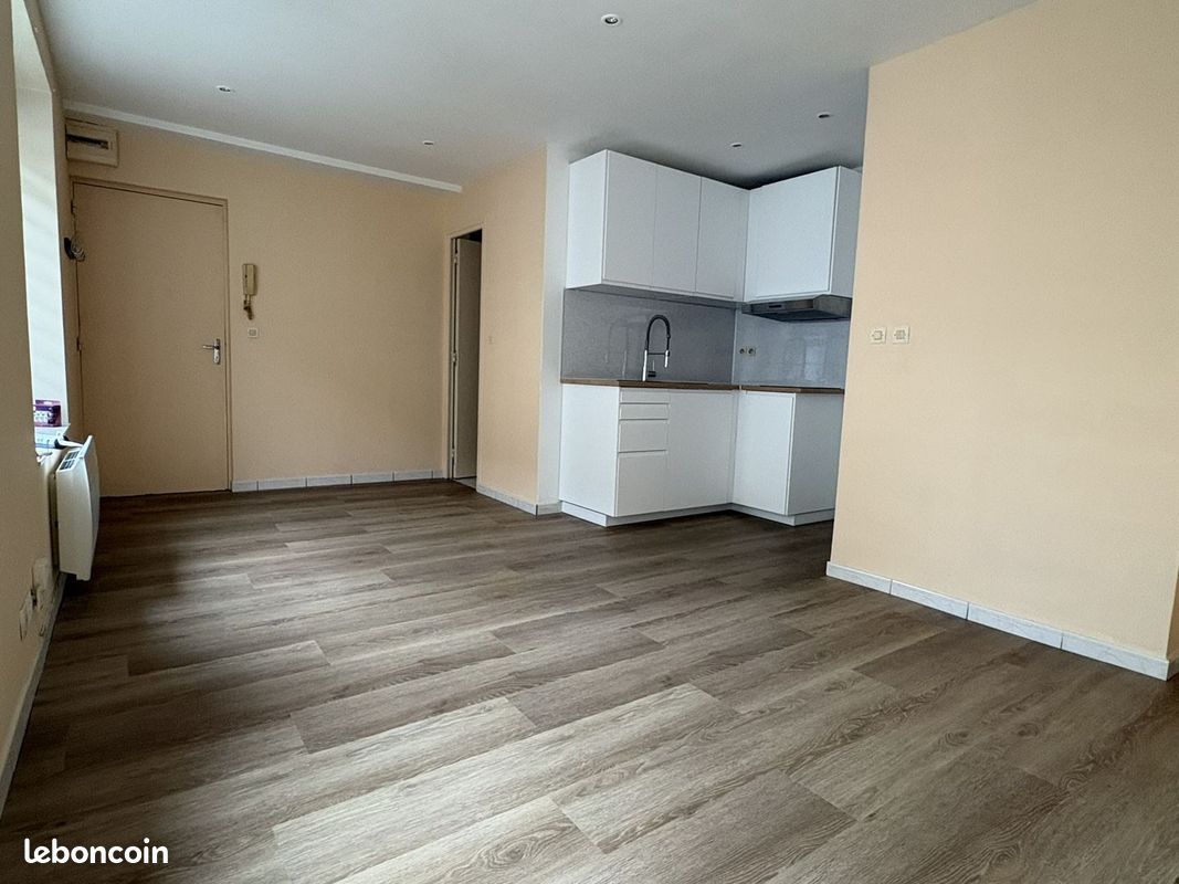 Appartement 1 pièce 24 m² · à Milly-la-Forêt · 24 m² · 570 €/mois