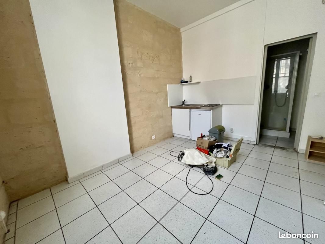 Studio 1 pièce 17 m² - Bordeaux 33000 (image principale 0)