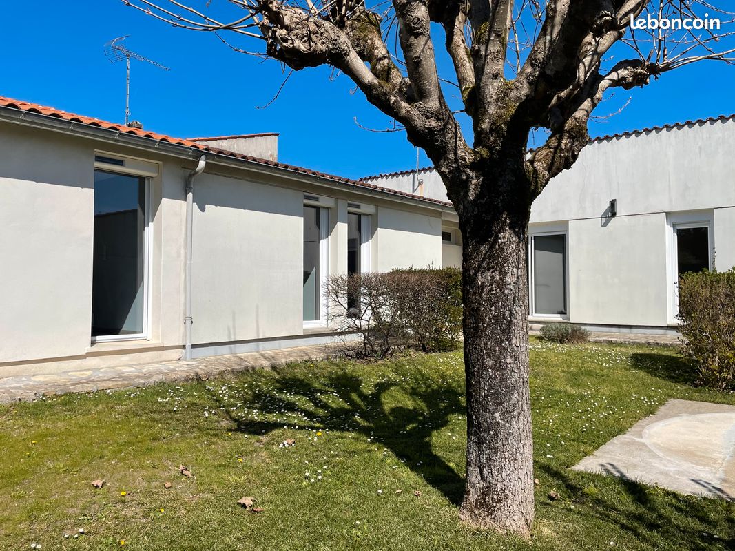 Maison 4 pièces 97 m² · à Cognac · 97 m² · 920 €/mois