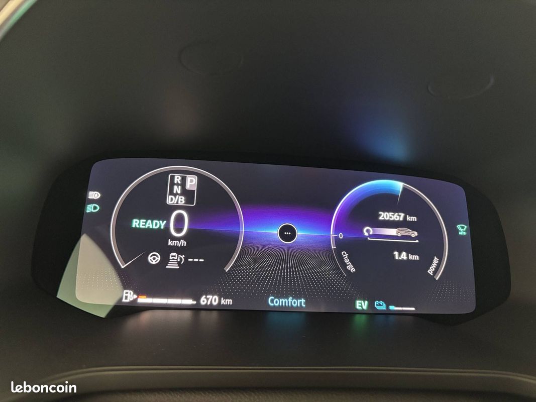 RENAULT Captur E-Tech full hybrid 160 ch Techno (image 17)