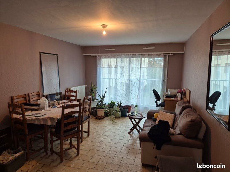 Appartement 4 pièces 82 m² · à Vénissieux · 82 m² · 119 460 €