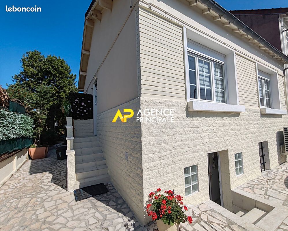 Maison 5 pièces 110 m² · à Argenteuil · 110 m² · 354 999 €