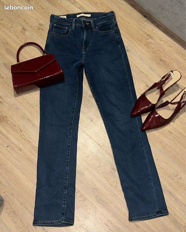 Jean Levi’s neuf – Taille 25 (S) non négociable (image 2)