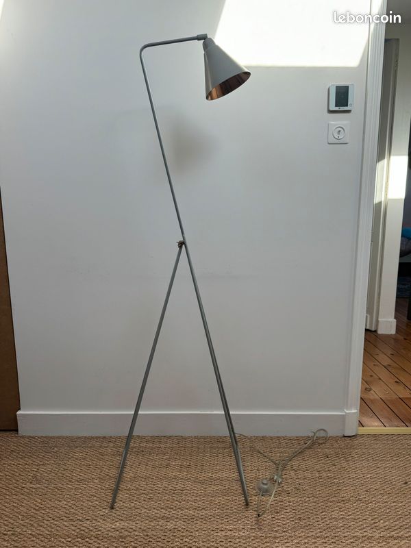 Lampadaire scandinave House Doctor (image 1)