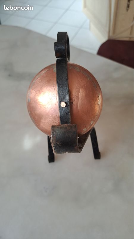 Porte bouteille à vin en cuivre signée (image 7)