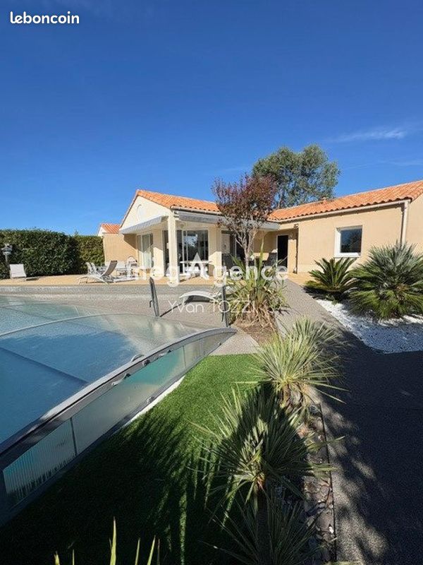 Maison 5 pièces 77 m² · aux Sables-d'Olonne · 77 m² · 399 990 €