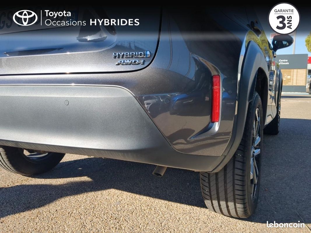 Toyota Yaris Cross 116h Design AWD-i MY22 (image 24)