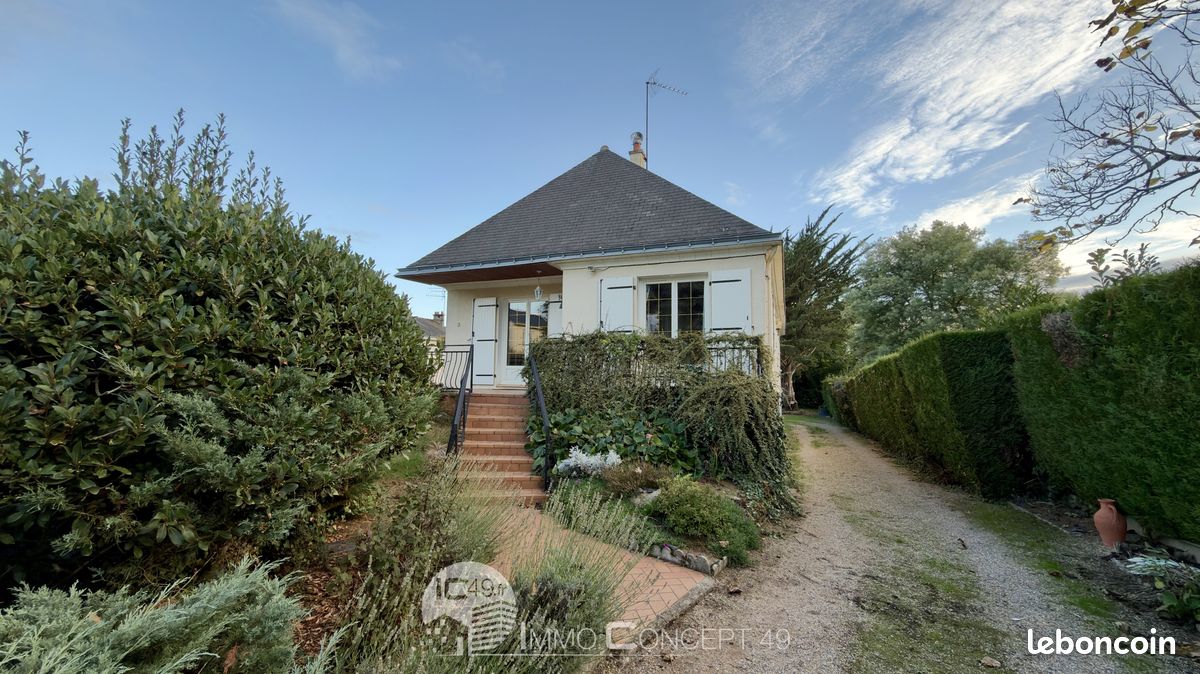Maison 7 pièces 198 m² · à Mûrs-Erigné · 198 m² · 340 900 €