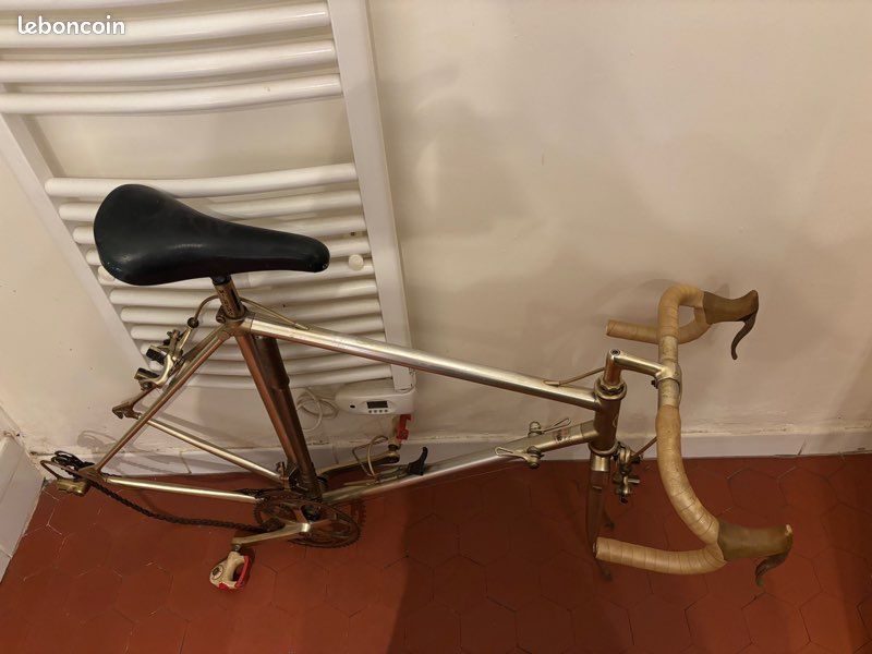 AVIS,CONSEILS ET ANNEE VITUS 979 - Vélo Vintage A Gogo