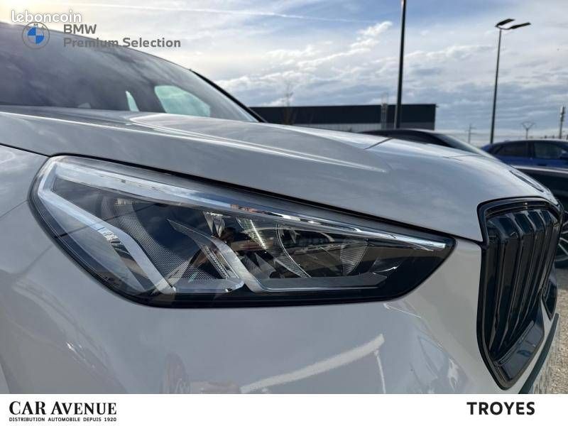 BMW iX1 xDrive30 M Sport (image 18)