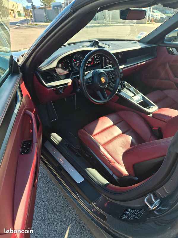 Porsche 911 (992) Carrera S Cabriolet Garantie 12 mois (image 9)