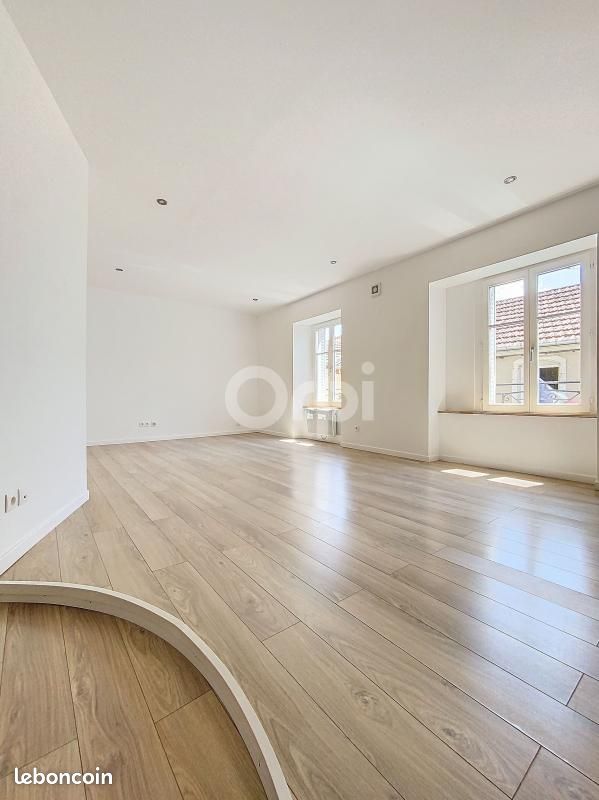 Appartement 2 pièces 39 m² · à Neufchâteau · 39 m² · 450 €/mois