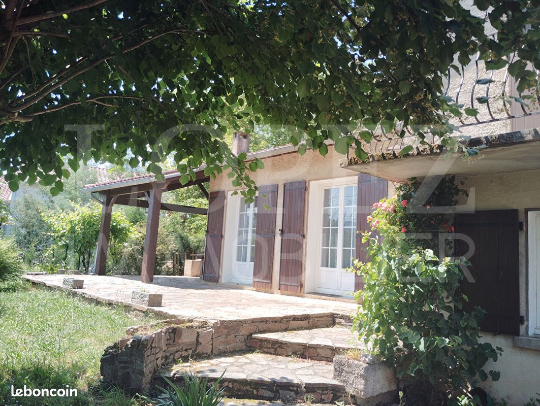 Maison 6 pièces 106 m² · à Payrin-Augmontel · 106 m² · 1 200 €