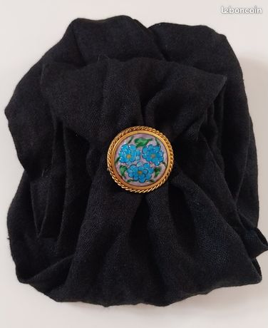 Broche Ancienne En Émail Limoges – Fleurs Bleu Blanc Rouge En Relief, Arnaud