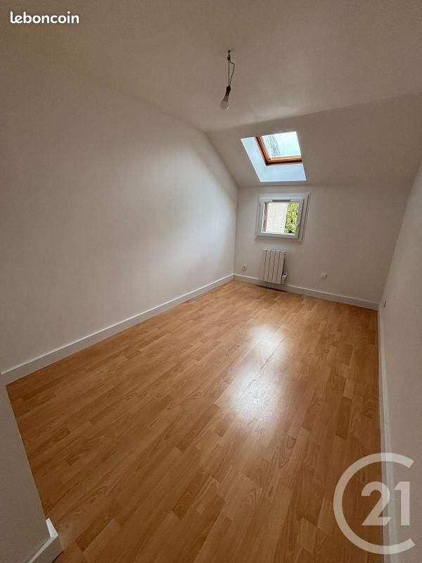 Maison a louer villeneuve-la-garenne - 4 pièce(s) - 103 m2 - Surfyn