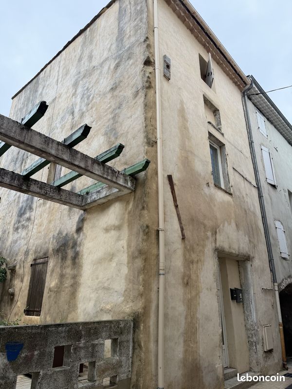 Immeuble 7 pièces 106 m² · au Teil · 106 m² · 95 000 €