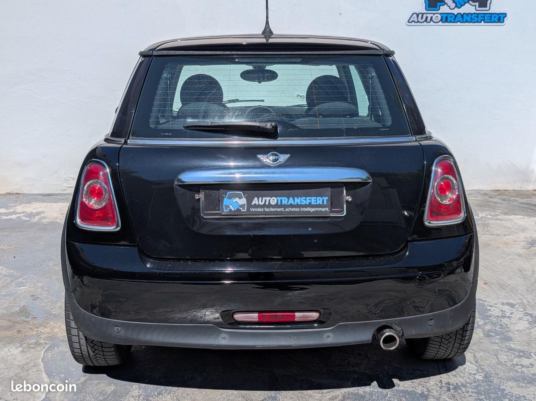 MINI COOPER 1.6i 122ch R56 LCI Cooper (image 16)