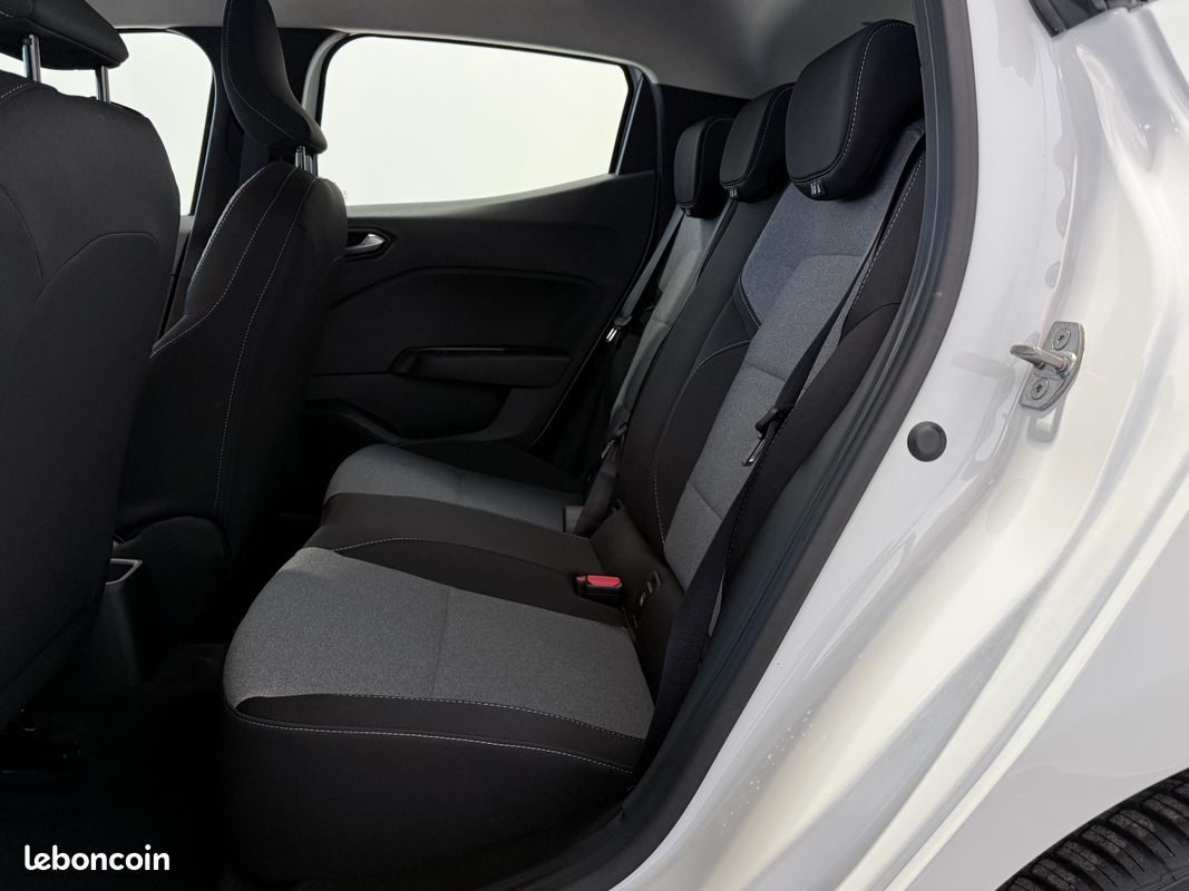 RENAULT Clio TCe 90 Evolution (image 6)