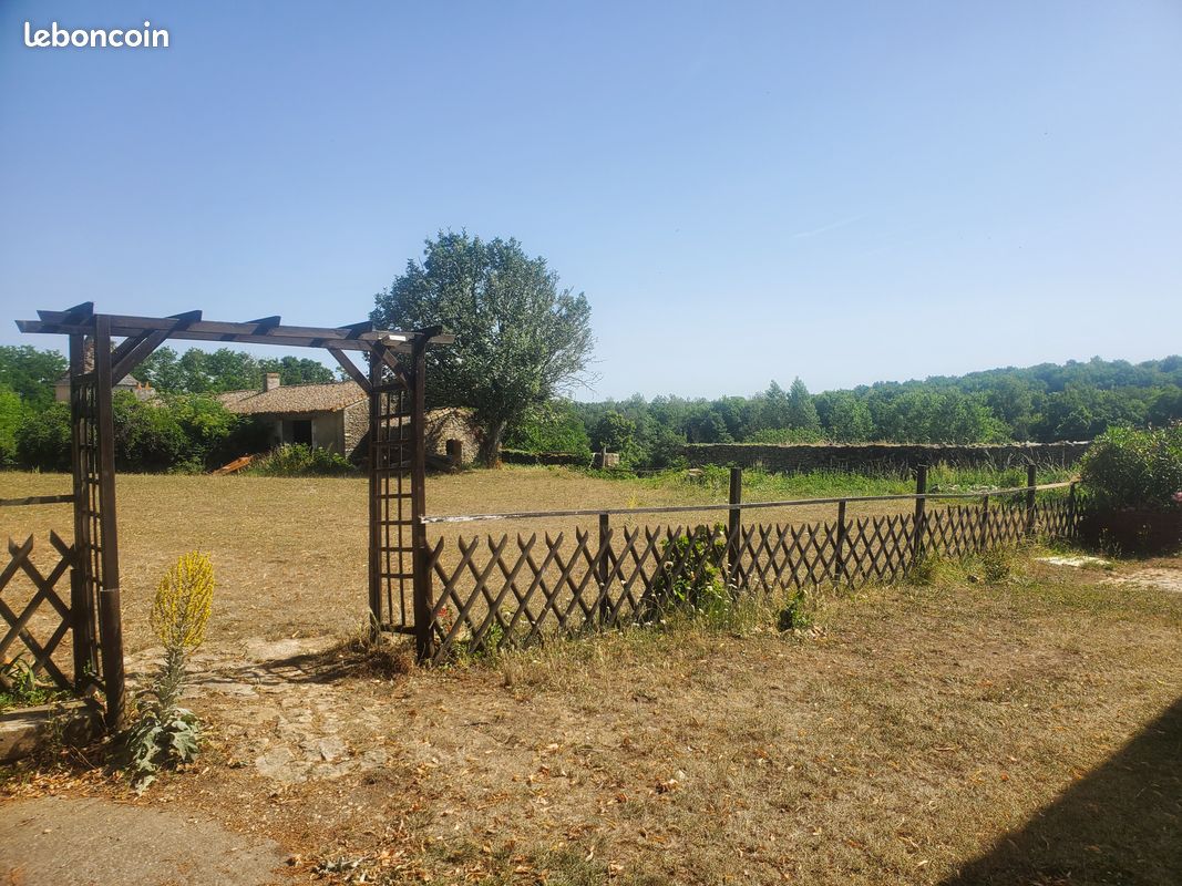 Gîte rural dans ferme équestre (image 2)