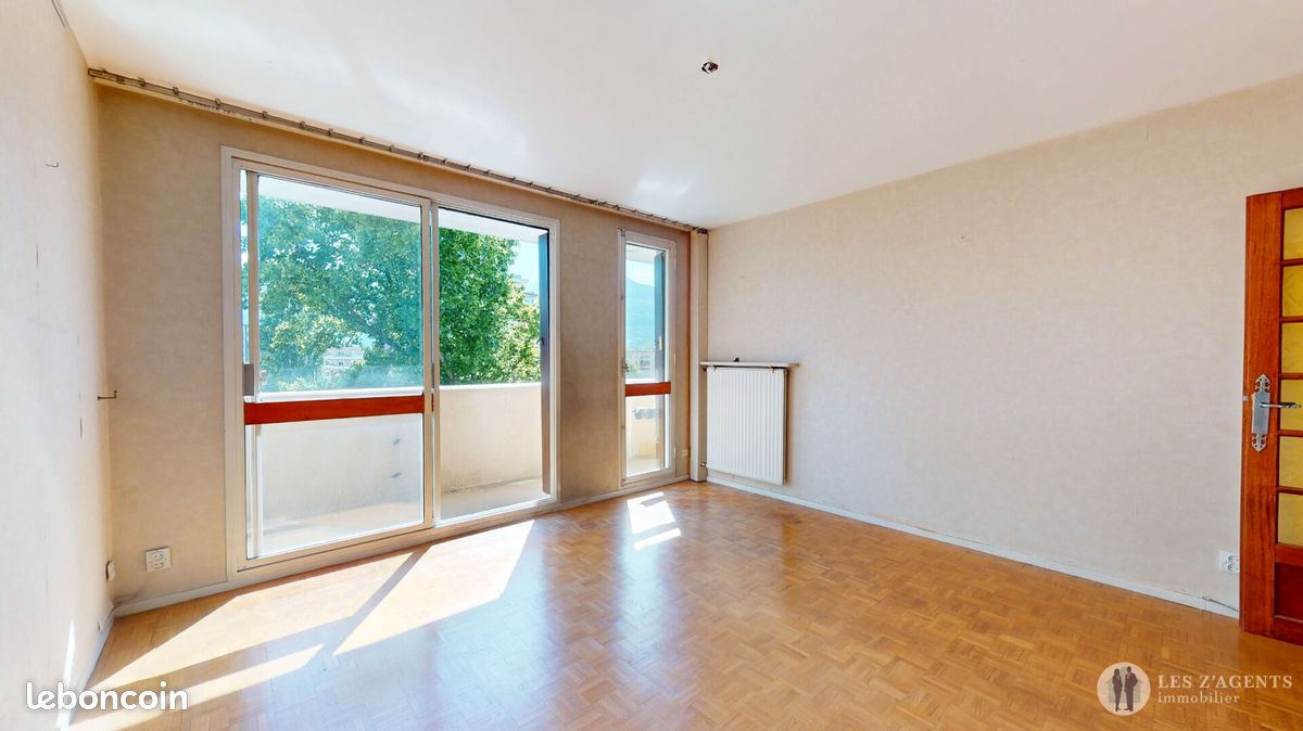 Appartement 3 pièces 61 m² · à Saint-Martin-d'Hères · 61 m² · 107 000 €