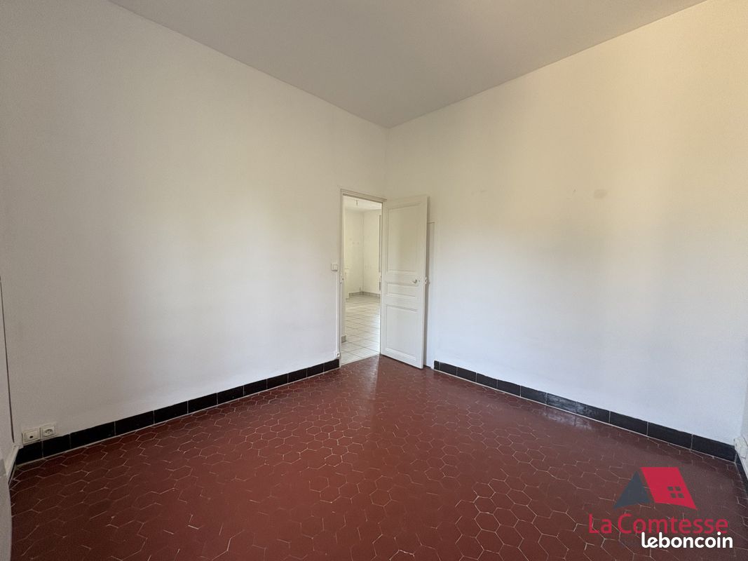 Appartement a louer aubagne - 3 pièce(s) - 61 m2 - Surfyn