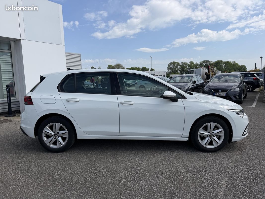 VOLKSWAGEN Golf 2.0 TDI 150 DSG7 Life Plus (image 6)