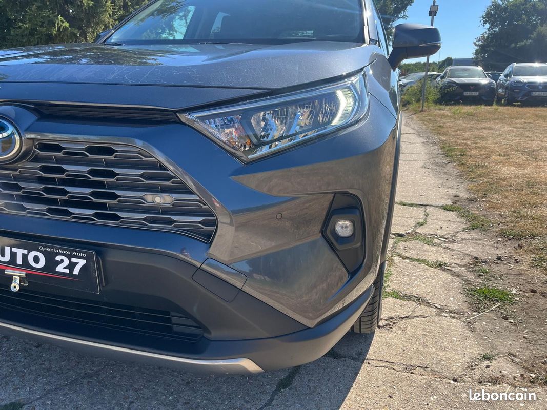 TOYOTA RAV4 HYBRIDE PRO MY23 218 ch 2WD Dynamic Business + Beyond Zero Academy TVA RECUPERABLE (image 11)