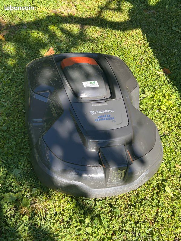 Robot tondeuse Husqvarna 315 (image 1)