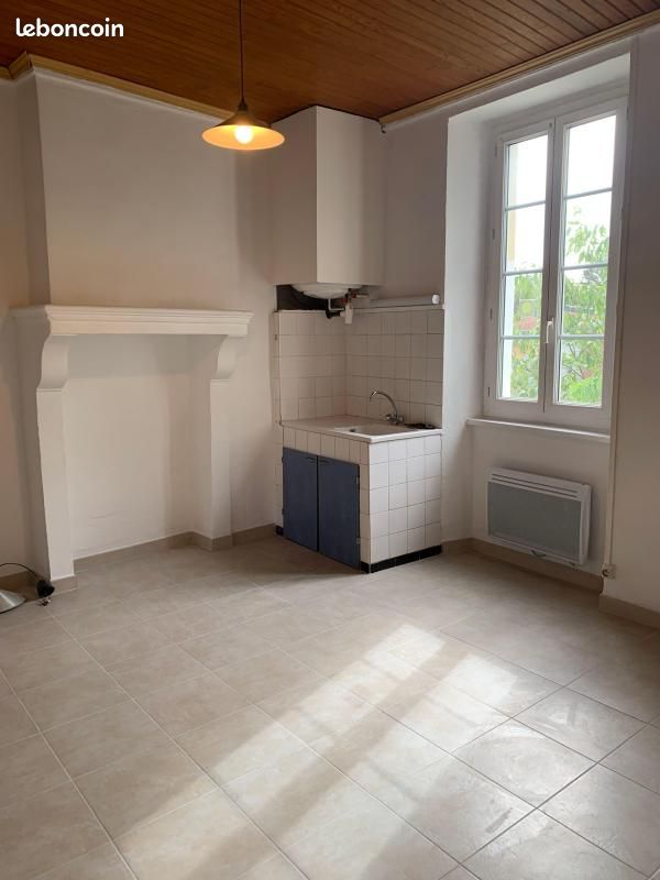 Appartement 2 pièces 33 m² · à Alès · 33 m² · 330 €