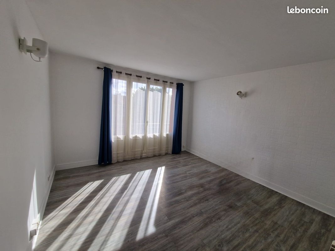 Appartement 3 pièces 59 m² · à Montreuil · 58,5 m² · 1 300 €/mois