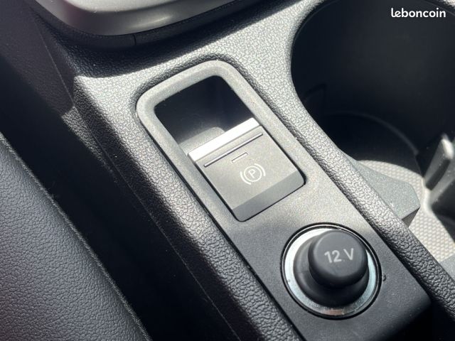 Audi A3 sportback 35 TFSI Mild Hybrid 150 S tronic 7 Design Luxe (image 24)