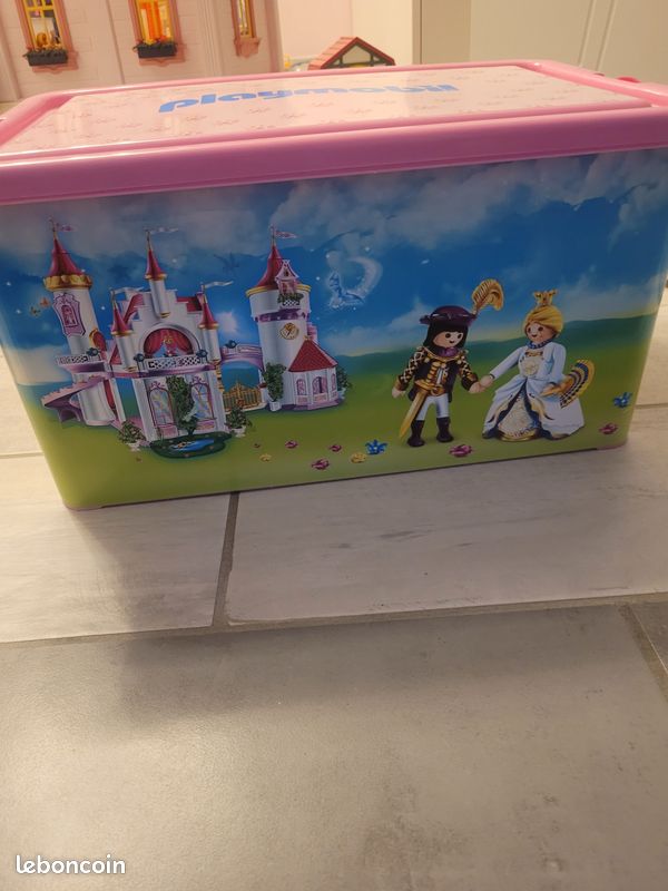 Lot playmobil maison (image 8)