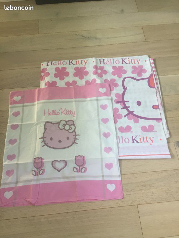 Parure de lit Hello Kitty - 15 euros (image 1)