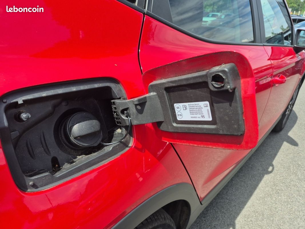 SEAT Arona 1.0 TSI 110 ch Start/Stop DSG7 Copa (image 26)