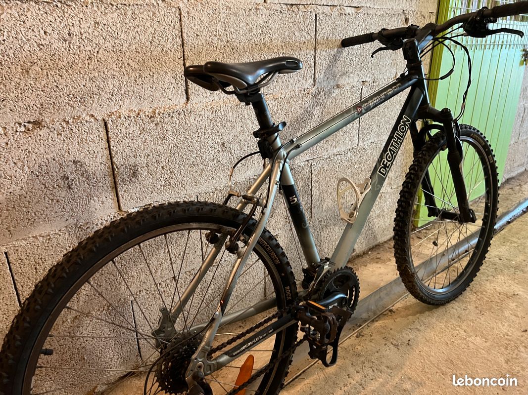 B Twin Rockrider Rockrider 2006 VTT Rockrider Vélos