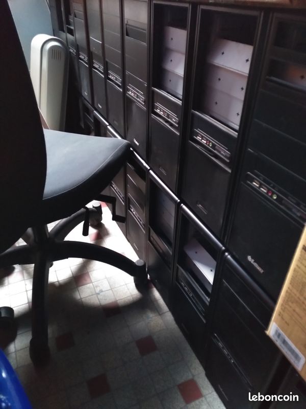 30 boitiers ENERMAX BLACK ECA3200-B (image 1)