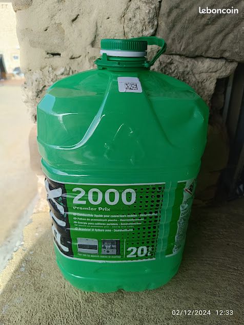 Bidons petroliers 20 litres (image 1)
