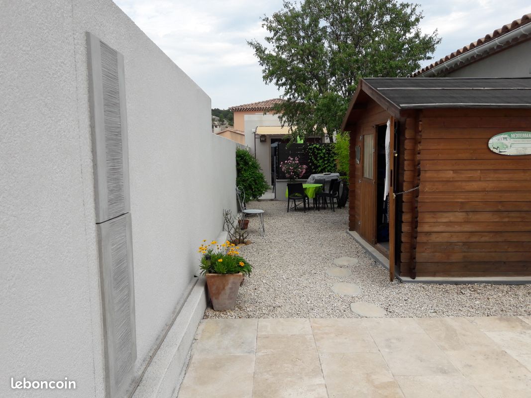 Vacances avec piscine privée près d'Avignon (image 8)