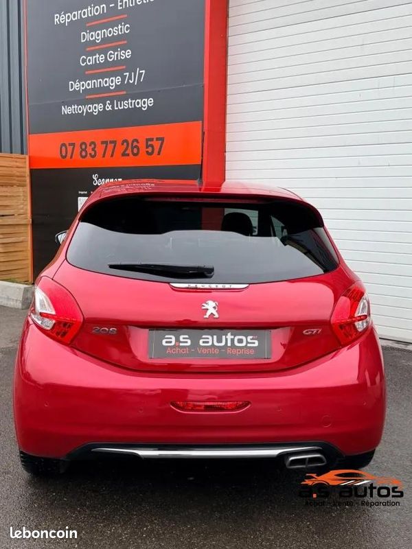 Peugeot 208 1.6 THP 200 GTI / GPS / CUIR / SPORT / (image 6)
