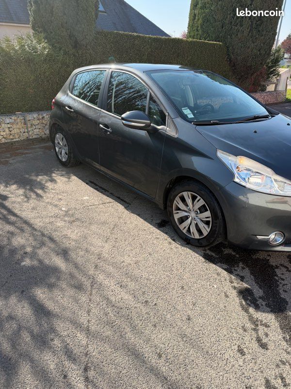Vente 208 Active (image 1)