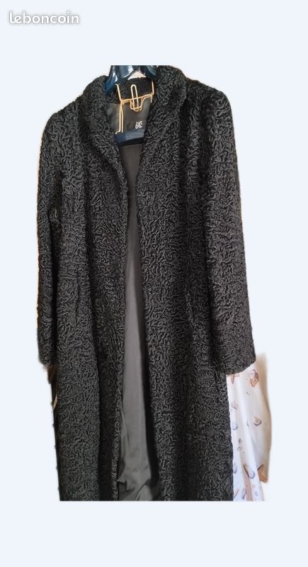 Manteau De Fourrure Véritable Marque J.Kopetzki - Taille L, Couleur Beige, Occasion Très Bon État - Style Hiver Long