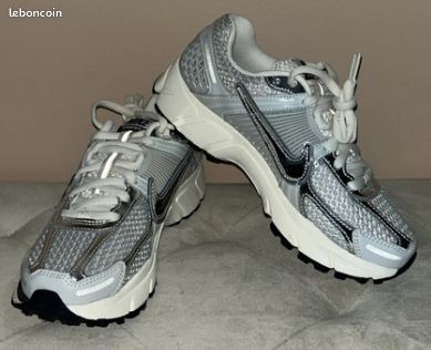 Nike Zoom Vomero 5 Photon Dust 38 (image 1)