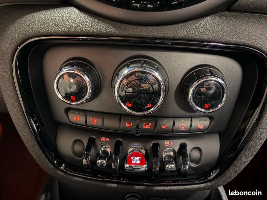 MINI CLUBMAN F54 Cooper SD 190 ch Red Hot Chili | SUIVI COMPLET | TOIT OUVRANT | SIEGES CHAUFFANTS 12580 (image 24)