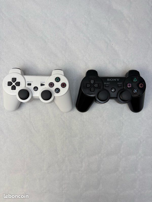 CONSOLE SONY PS3 PLAYSTATION 3 120 Go+10 JEUX + MANETTE OFFICIELLE (vendeur pro) EUR 99,90 - FR