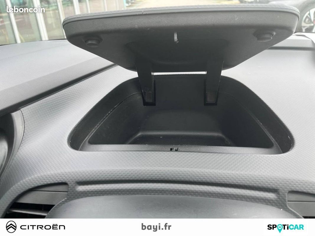 RENAULT Captur dCi 90 Energy S&S eco² Zen (image 19)