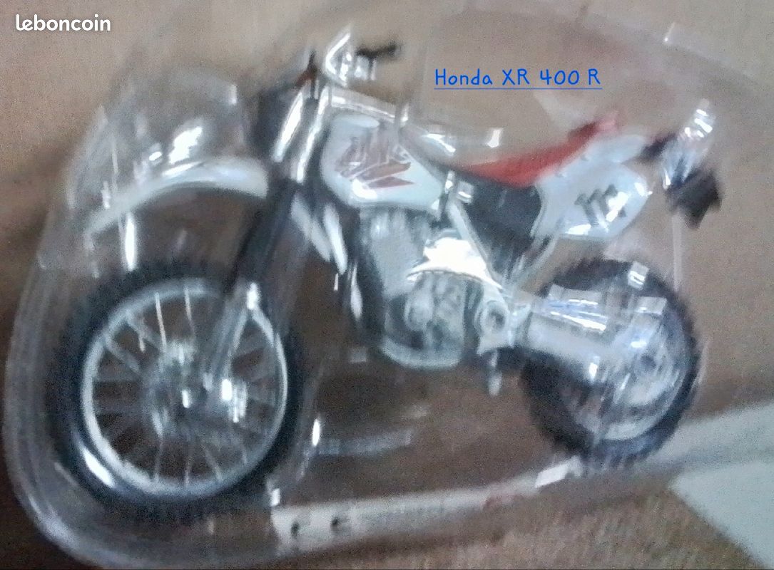 Maquettes motos (image 6)