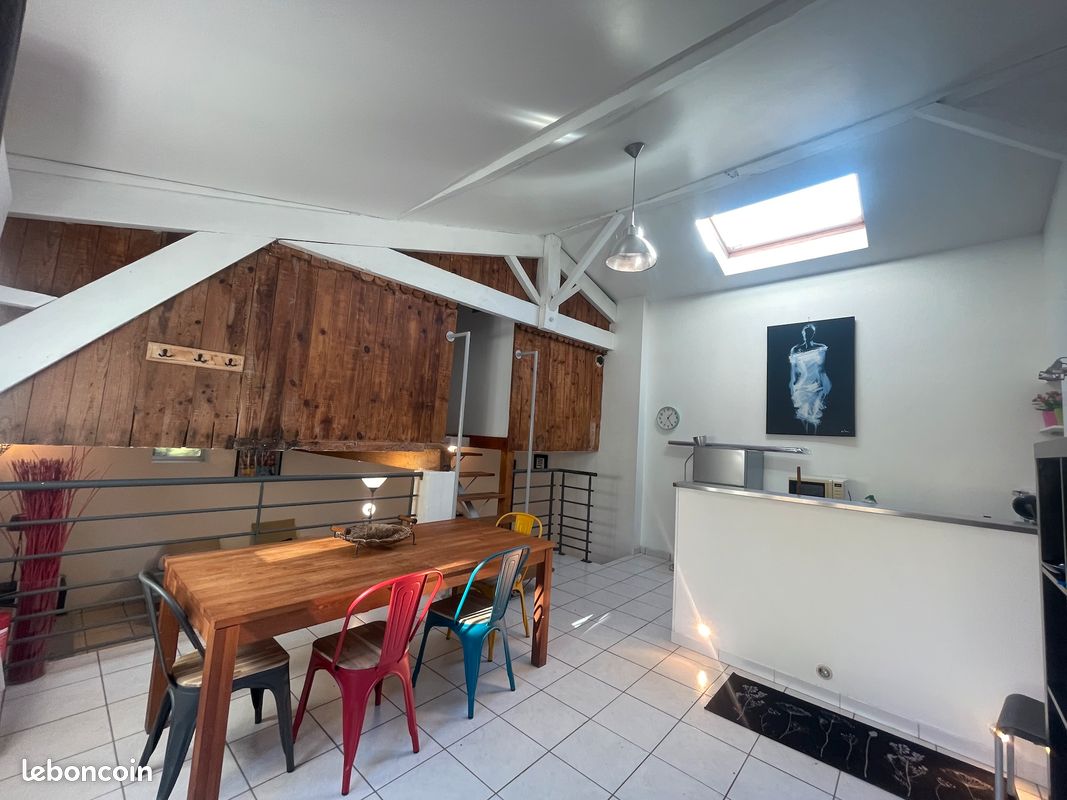 Appartement 3 pièces 60 m² · à Pessac · 60 m² · 1 090 €/mois