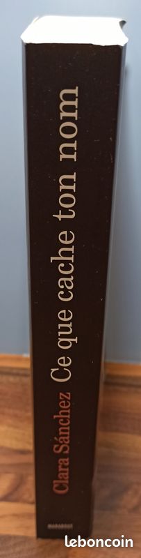 Livre thriller :"Ce que cache ton nom" (image 3)