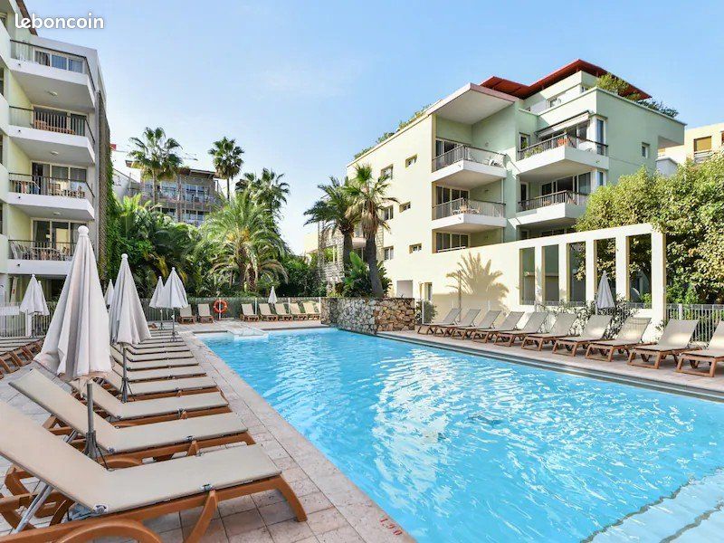 Appartement 3 pièces 42 m² · à Antibes · 42 m² · 176 000 €